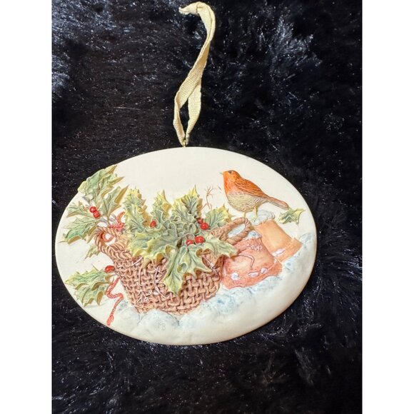 Keepsake Christmas Ornament Set By Marjolein Bastin Christmas Bunny/Holly Basket - Picture 7 of 10